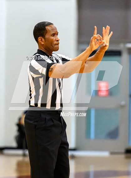Thumbnail 2 in Langley @ Connelly School of the Holy Child (Cougar Holiday Classic) photogallery.