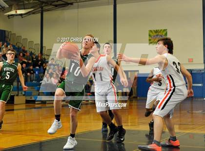 Thumbnail 3 in Webutuck vs. Pawling (Putnam Challenge) photogallery.