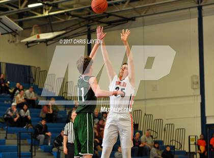 Thumbnail 3 in Webutuck vs. Pawling (Putnam Challenge) photogallery.