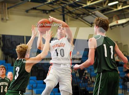 Thumbnail 1 in Webutuck vs. Pawling (Putnam Challenge) photogallery.