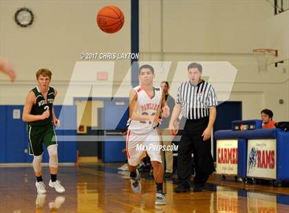 Thumbnail 3 in Webutuck vs. Pawling (Putnam Challenge) photogallery.