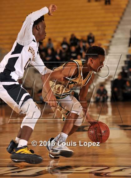 Thumbnail 2 in Long Beach Poly vs. JW North (CIF SoCal Regional D1AA Final) photogallery.