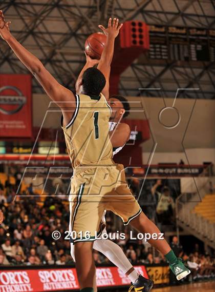 Thumbnail 3 in Long Beach Poly vs. JW North (CIF SoCal Regional D1AA Final) photogallery.