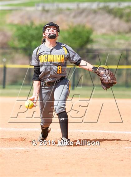 Thumbnail 2 in Marion County vs McMinn County photogallery.