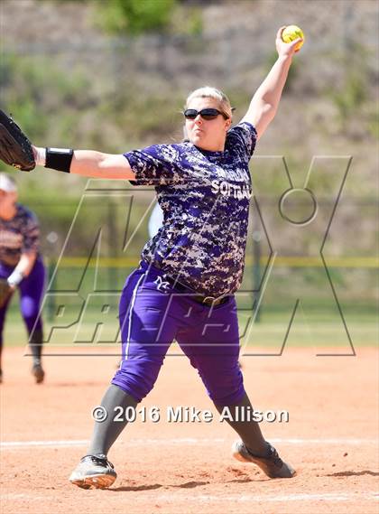 Thumbnail 3 in Marion County vs McMinn County photogallery.