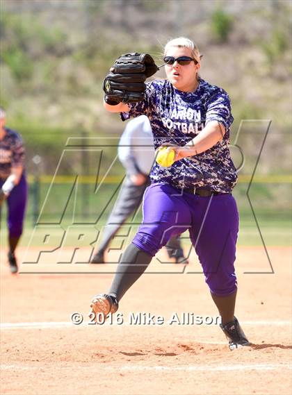 Thumbnail 2 in Marion County vs McMinn County photogallery.