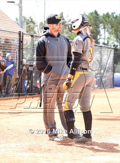 Thumbnail 1 in Marion County vs McMinn County photogallery.