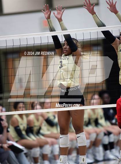 Thumbnail 3 in Tyler Legacy @ Royse City photogallery.