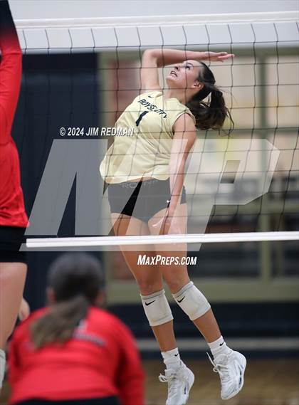 Thumbnail 1 in Tyler Legacy @ Royse City photogallery.