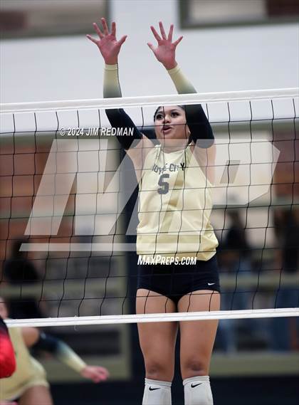 Thumbnail 2 in Tyler Legacy @ Royse City photogallery.