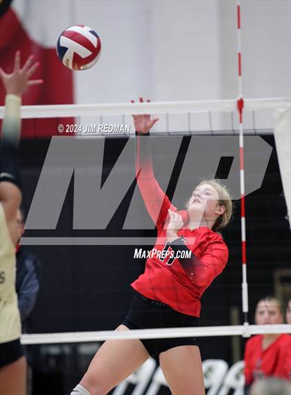 Thumbnail 3 in Tyler Legacy @ Royse City photogallery.