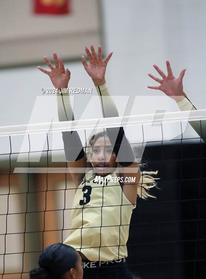 Thumbnail 3 in Tyler Legacy @ Royse City photogallery.
