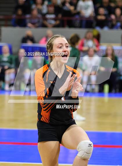Thumbnail 3 in Lamar vs. Platte Valley (CHSAA 3A State Championship Final) photogallery.
