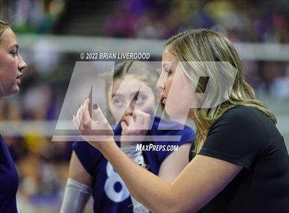 Thumbnail 3 in Lamar vs. Platte Valley (CHSAA 3A State Championship Final) photogallery.