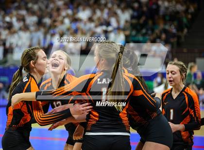 Thumbnail 1 in Lamar vs. Platte Valley (CHSAA 3A State Championship Final) photogallery.