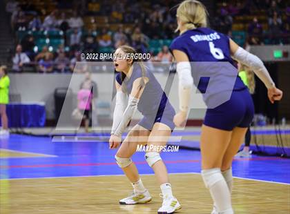 Thumbnail 3 in Lamar vs. Platte Valley (CHSAA 3A State Championship Final) photogallery.