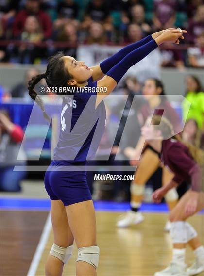 Thumbnail 3 in Lamar vs. Platte Valley (CHSAA 3A State Championship Final) photogallery.