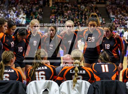 Thumbnail 3 in Lamar vs. Platte Valley (CHSAA 3A State Championship Final) photogallery.