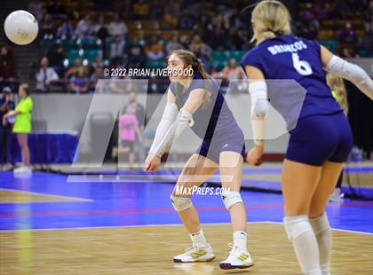 Thumbnail 1 in Lamar vs. Platte Valley (CHSAA 3A State Championship Final) photogallery.