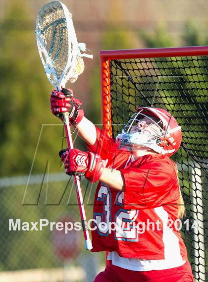 Thumbnail 1 in Marvin Ridge vs Charlotte Catholic photogallery.