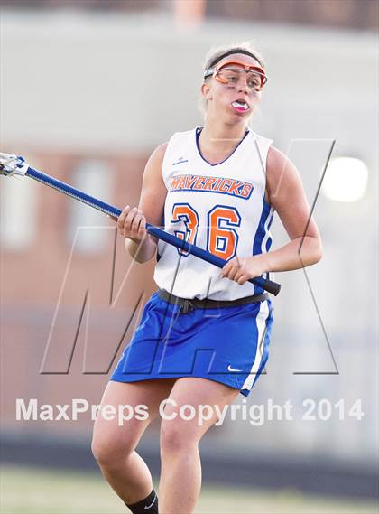 Thumbnail 3 in Marvin Ridge vs Charlotte Catholic photogallery.