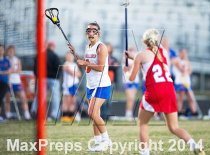 Thumbnail 3 in Marvin Ridge vs Charlotte Catholic photogallery.