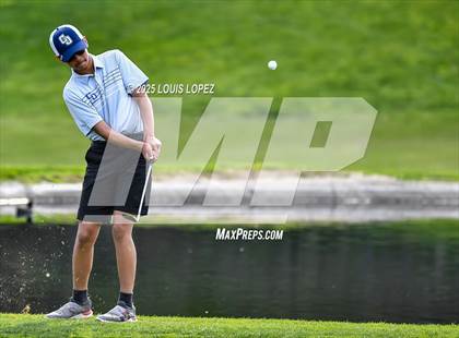Thumbnail 1 in Los Altos @ Charter Oak photogallery.