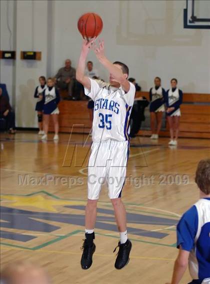 Thumbnail 3 in Muhlenberg North vs Whitesville Trinity (3rd Region Tournament) photogallery.