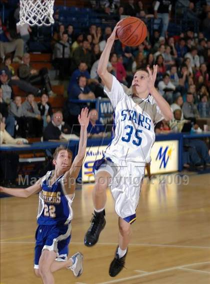 Thumbnail 3 in Muhlenberg North vs Whitesville Trinity (3rd Region Tournament) photogallery.
