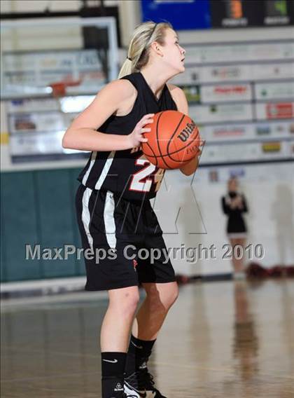 Thumbnail 3 in Maryville @ Knoxville Catholic photogallery.