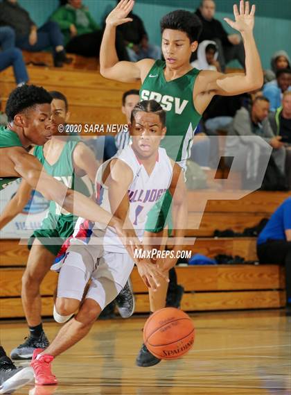 Thumbnail 3 in Folsom vs. St. Patrick-St. Vincent photogallery.