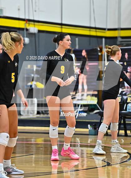 Thumbnail 1 in Longmont @ Green Mountain photogallery.