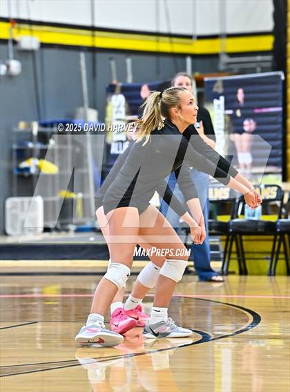 Thumbnail 2 in Longmont @ Green Mountain photogallery.