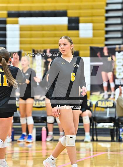 Thumbnail 1 in Longmont @ Green Mountain photogallery.