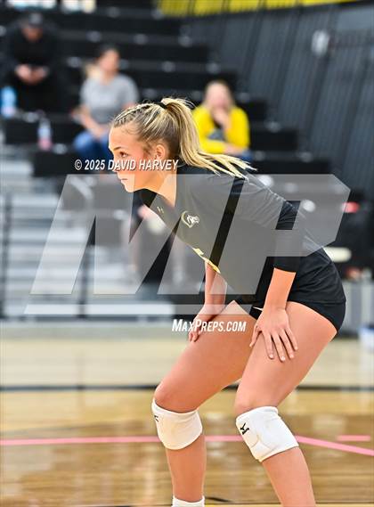 Thumbnail 1 in Longmont @ Green Mountain photogallery.