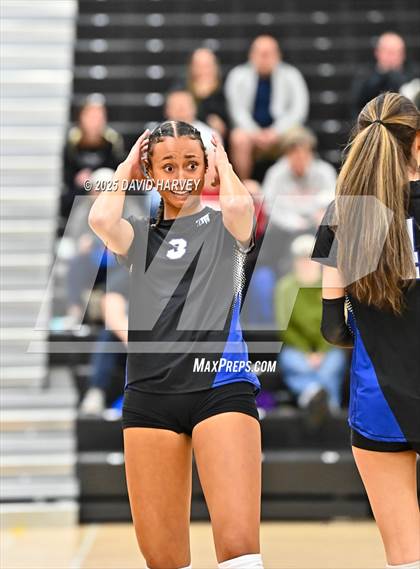 Thumbnail 1 in Longmont @ Green Mountain photogallery.