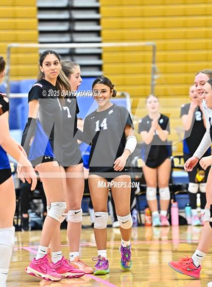 Thumbnail 2 in Longmont @ Green Mountain photogallery.