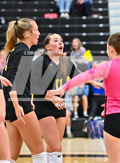 Thumbnail 3 in Longmont @ Green Mountain photogallery.