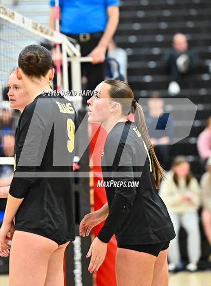 Thumbnail 3 in Longmont @ Green Mountain photogallery.