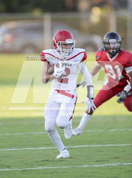 Thumbnail 2 in Kerman @ Fowler photogallery.