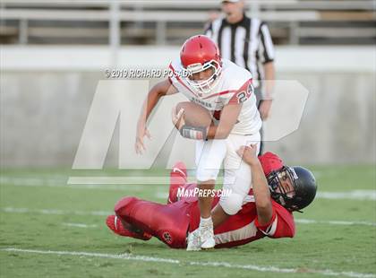 Thumbnail 3 in Kerman @ Fowler photogallery.