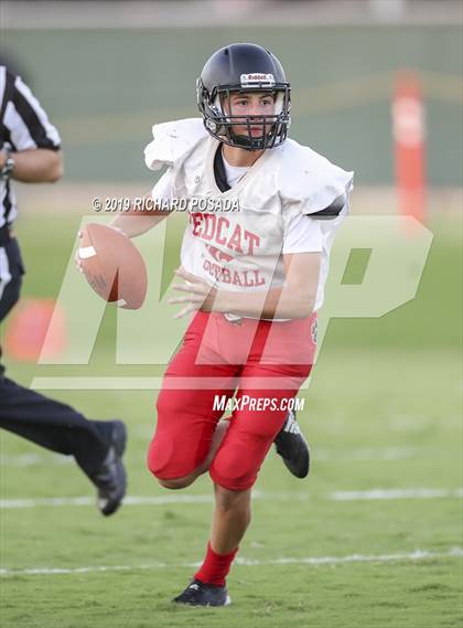 Thumbnail 2 in Kerman @ Fowler photogallery.
