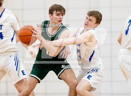Thumbnail 2 in Gretna @ Lincoln East photogallery.