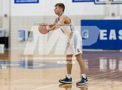 Thumbnail 2 in Gretna @ Lincoln East photogallery.