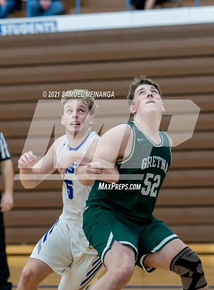 Thumbnail 3 in Gretna @ Lincoln East photogallery.