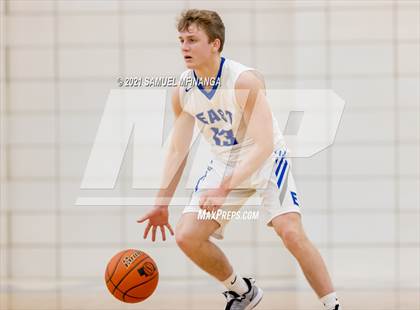 Thumbnail 3 in Gretna @ Lincoln East photogallery.