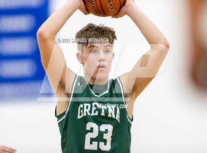 Thumbnail 3 in Gretna @ Lincoln East photogallery.