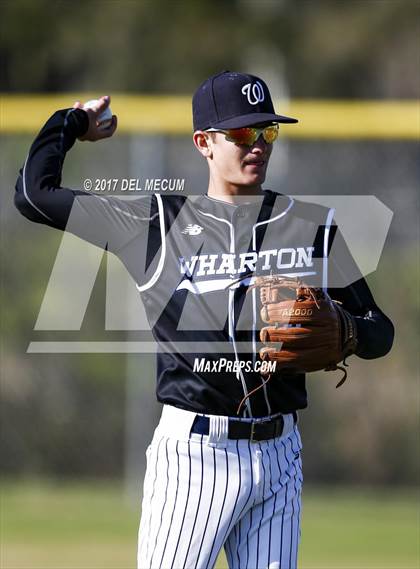 Thumbnail 2 in King vs. Wharton (Tony Saladino Tournament) photogallery.