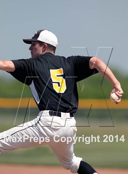 Thumbnail 3 in Crandall vs Chisholm Trail  photogallery.