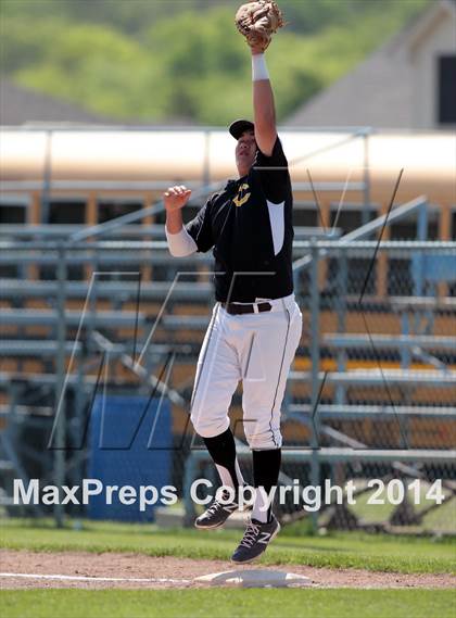 Thumbnail 3 in Crandall vs Chisholm Trail  photogallery.